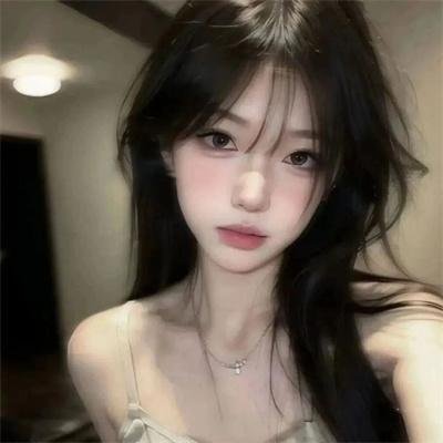 艳谍飘香